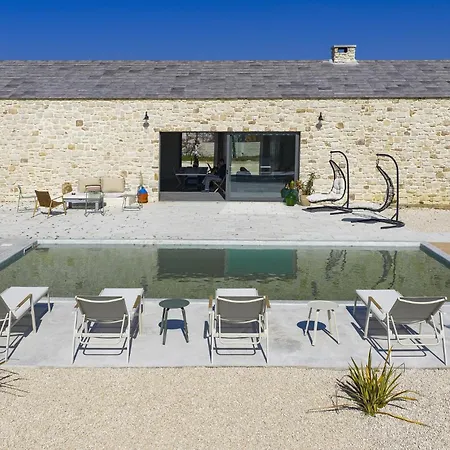 House Legacy Zadar Willa *